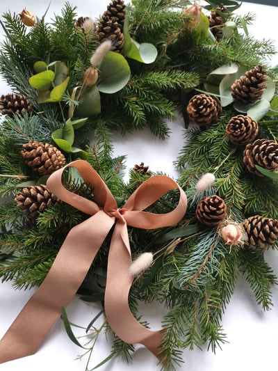 Make a Fresh Christmas Wreath Workshop | Friday 8th December @ 6:30 - Radical Giving 