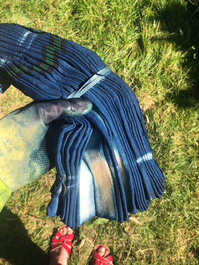 Magical Indigo Blues and Shibori workshop Dye Your Own Bag | Friday 22nd March @ 6:30pm - Radical Giving 